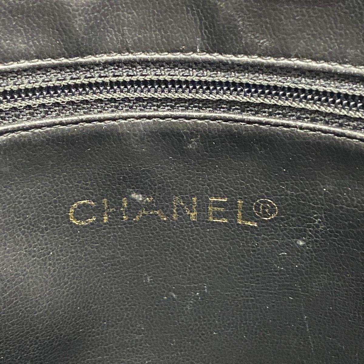 Chanel Shoulder Bag Triple Coco Caviar Leather Black Gold — view 5