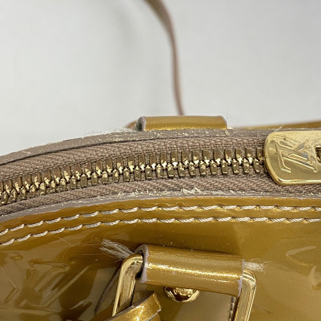 Louis Vuitton Handbag Vernis Alma BB Beige Poudre 2-Way — view 7