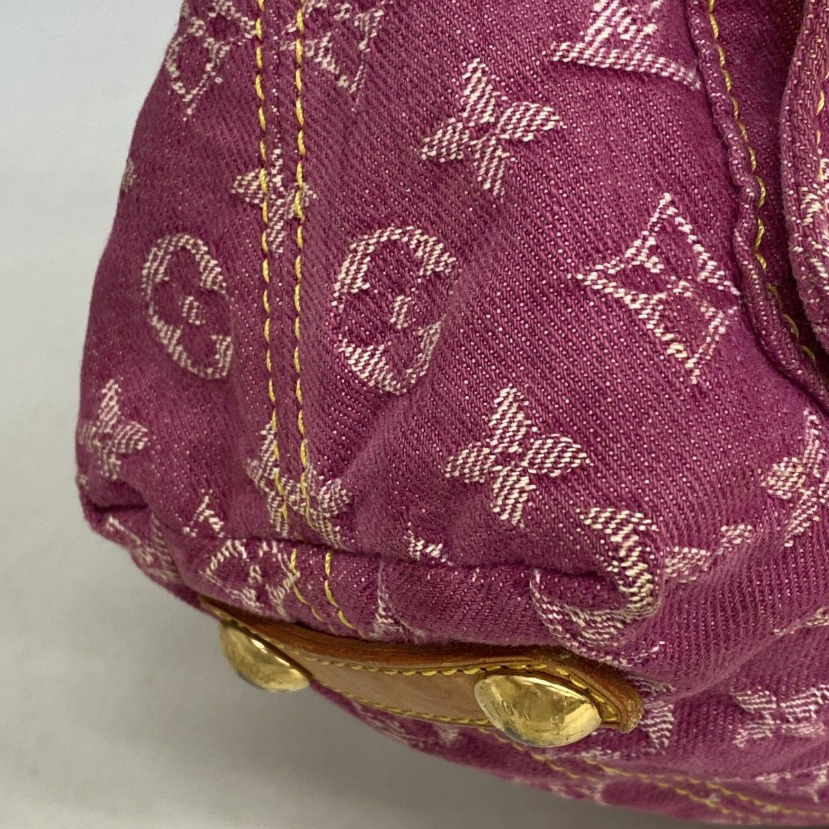 Louis Vuitton Shoulder Bag Monogram Denim PM Fuchsia — view 6