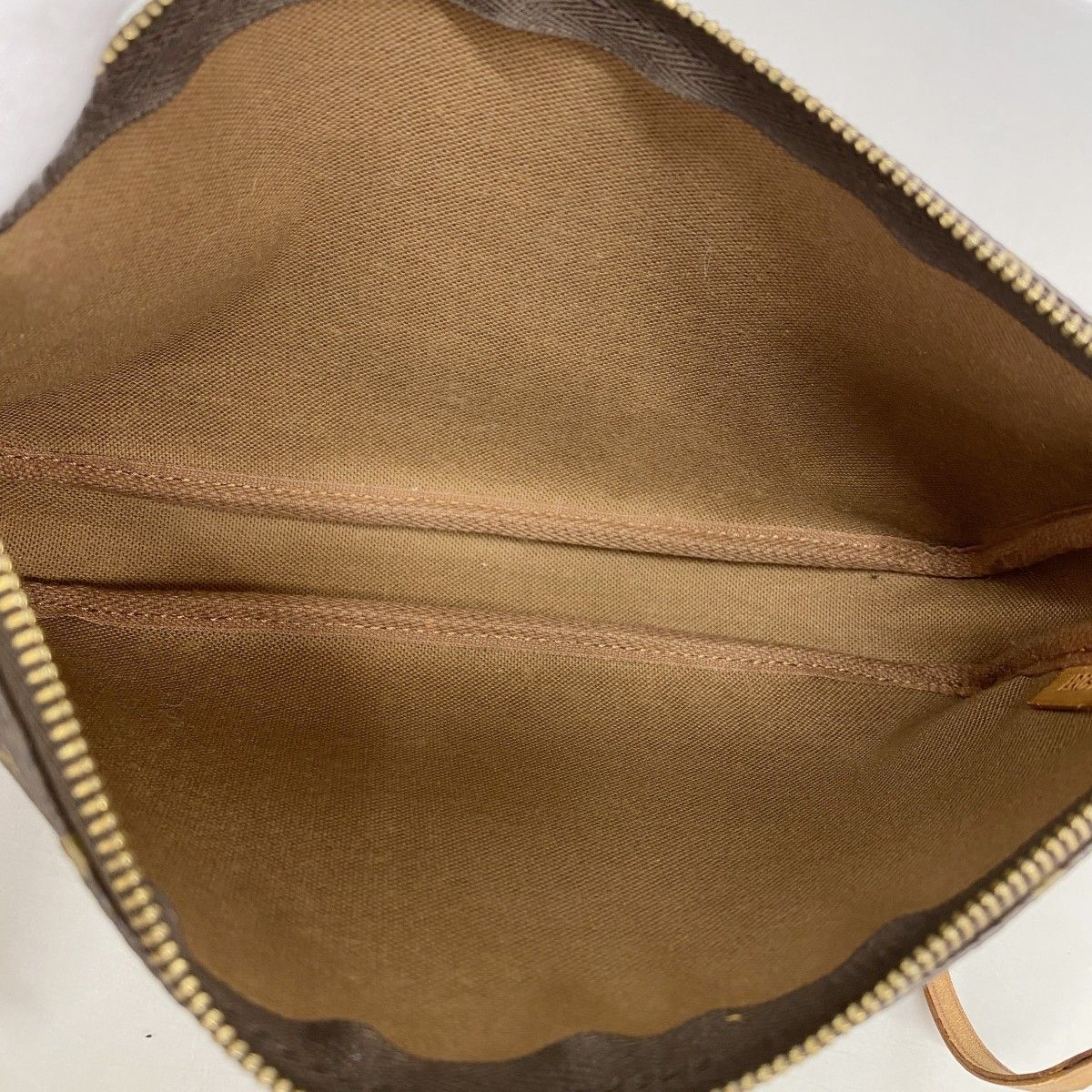 Louis Vuitton Pouch Monogram Pochette Soirle Brown — view 4
