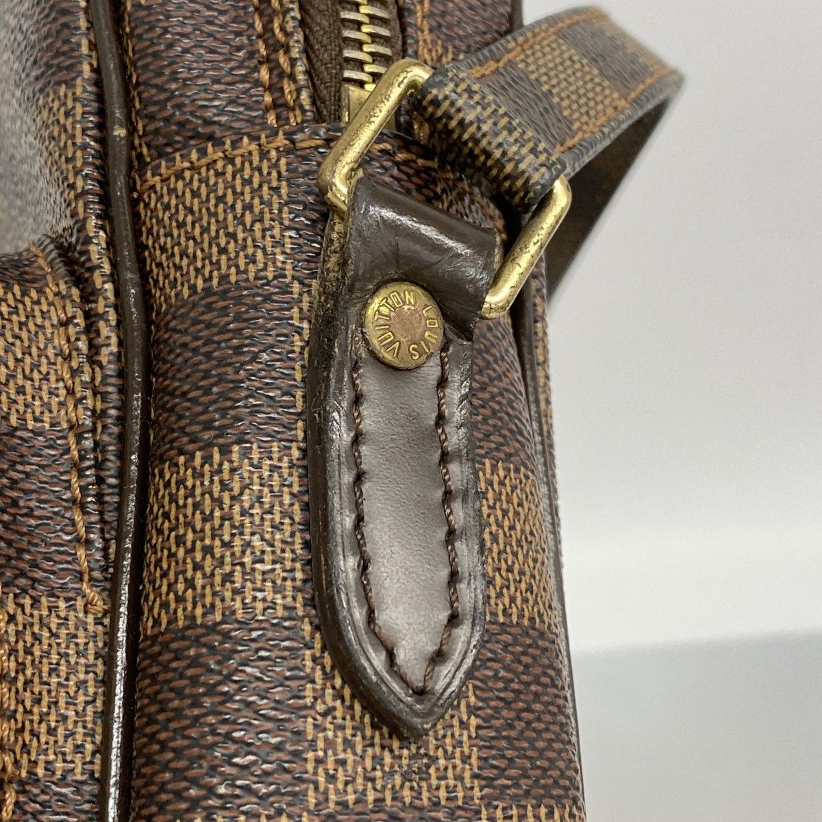 Louis Vuitton Shoulder Bag Monogram Amazon Ebene — view 7