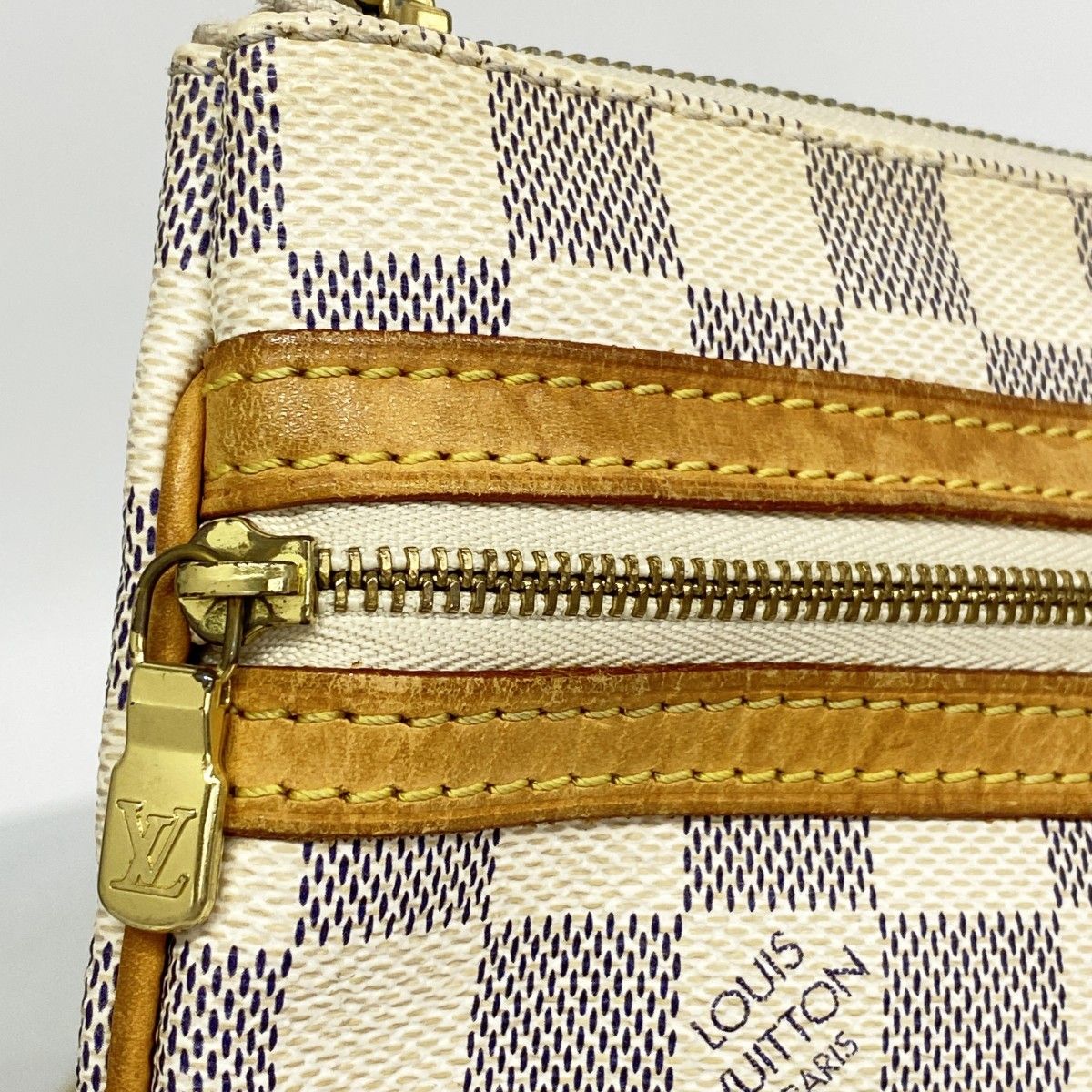 Louis Vuitton Shoulder Bag Damier Azur Pochette Bosphore White — view 7