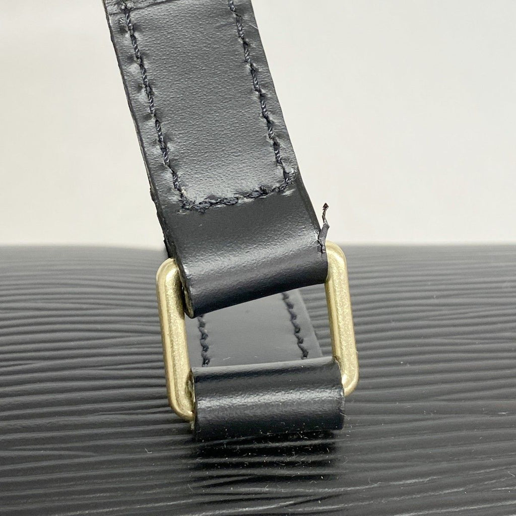 Louis Vuitton Handbag Epi Soufflot Noir — view 6