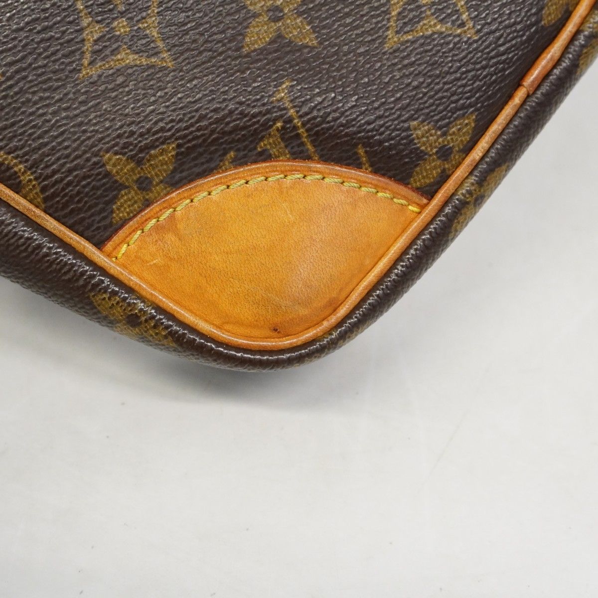 Louis Vuitton Shoulder Bag Monogram Danube Brown — view 8