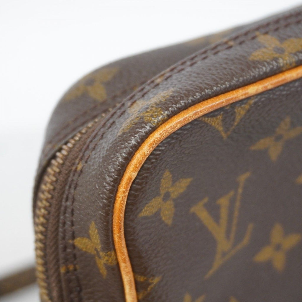 Louis Vuitton Shoulder Bag Monogram Amazon Brown — view 7