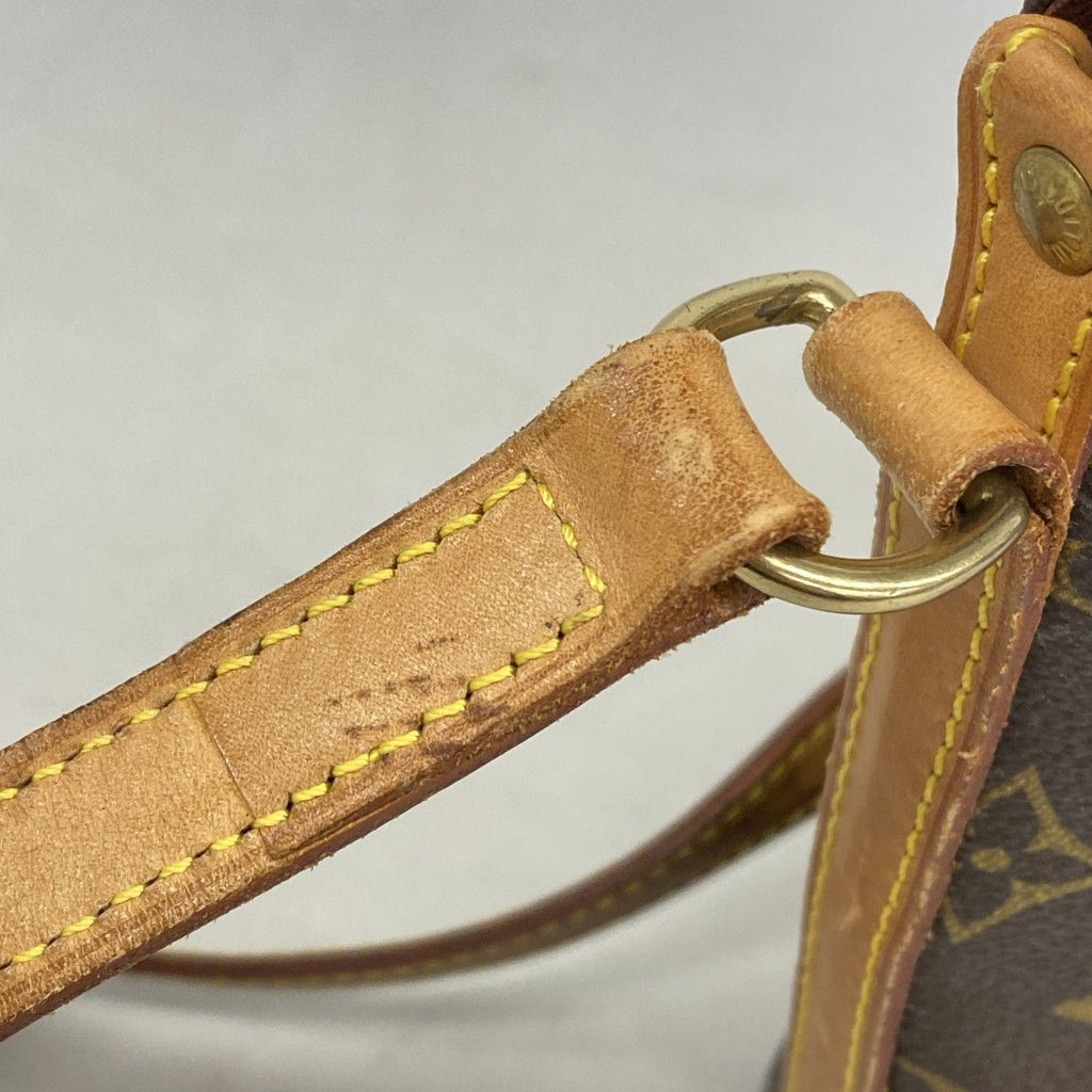 Louis Vuitton Shoulder Bag Monogram Drew Brown — view 8