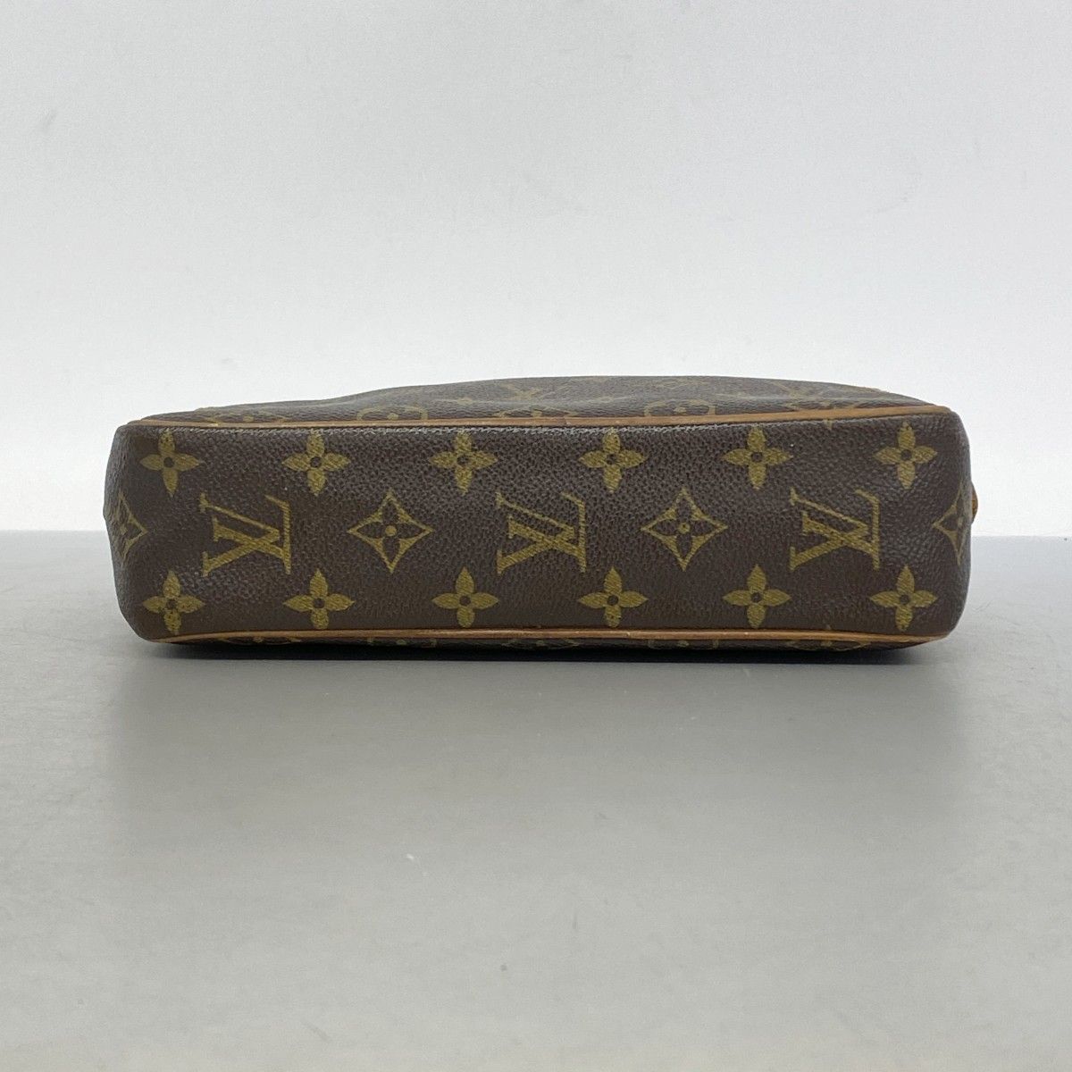 Louis Vuitton Clutch Monogram Compiegne 23 Brown — view 3