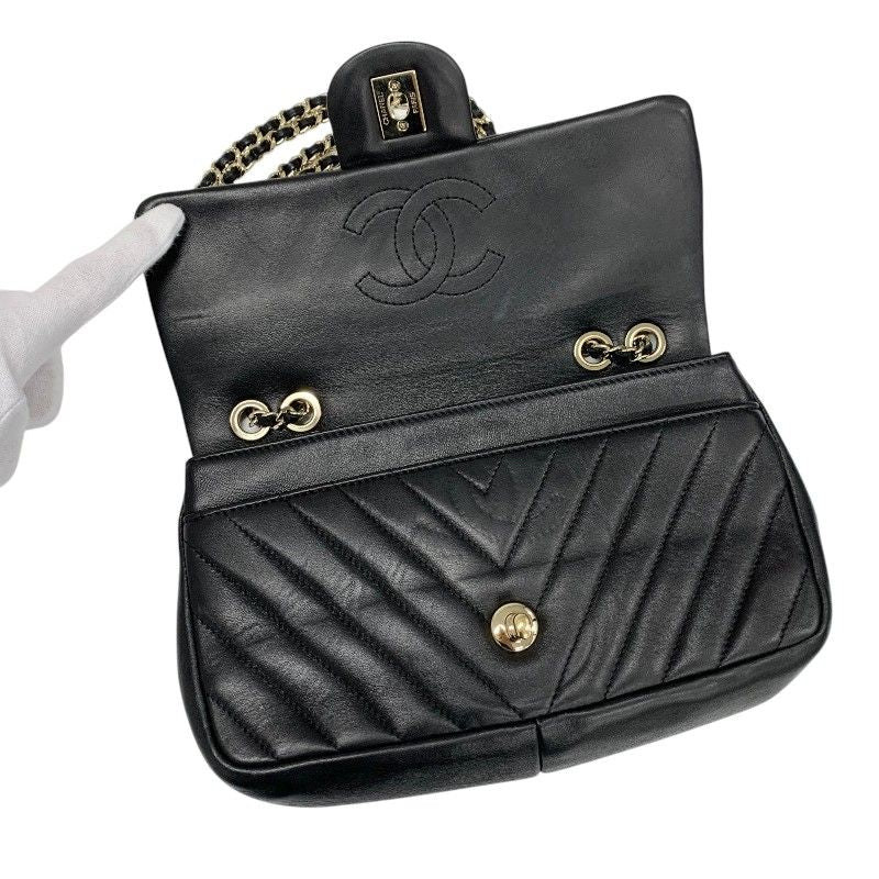 Chanel Shoulder Bag Black Gold Chez Blanc CC Logo Stitch Double Chain Turnlock — view 6