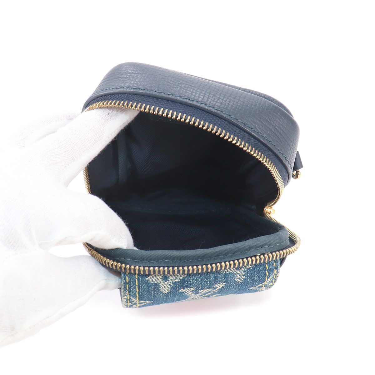 Louis Vuitton LV Square Double Fo Pouch Shoulder Bag Monogram Denim Leather — view 6