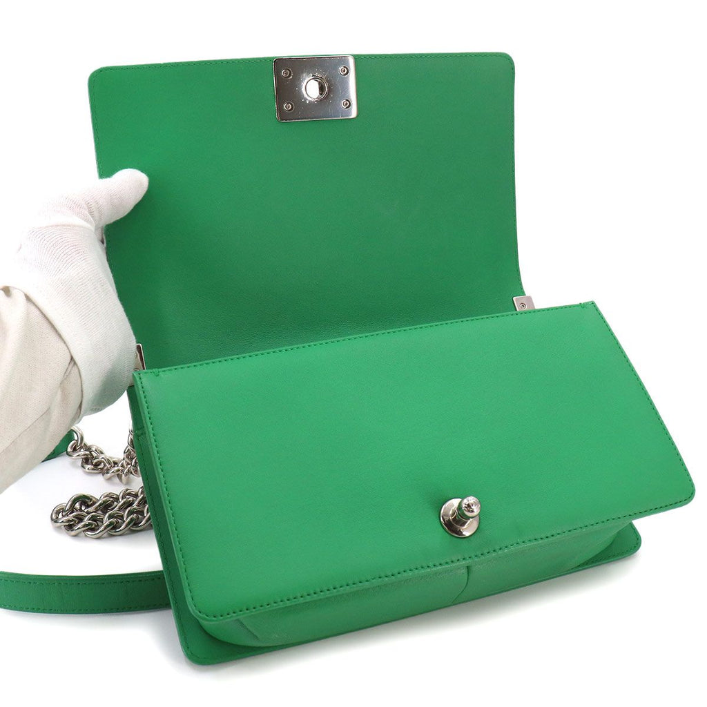 Chanel Boy Chain Shoulder Bag Lambskin Green Silver — view 8