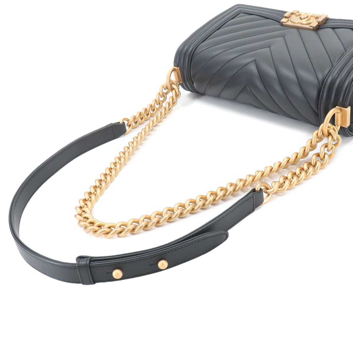 Chanel Boy Chain Shoulder Bag Calfskin Black Chezblanc Stitch — view 6