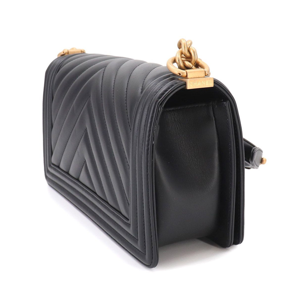 Chanel Boy Chain Shoulder Bag Calfskin Black Chezblanc Stitch — view 4