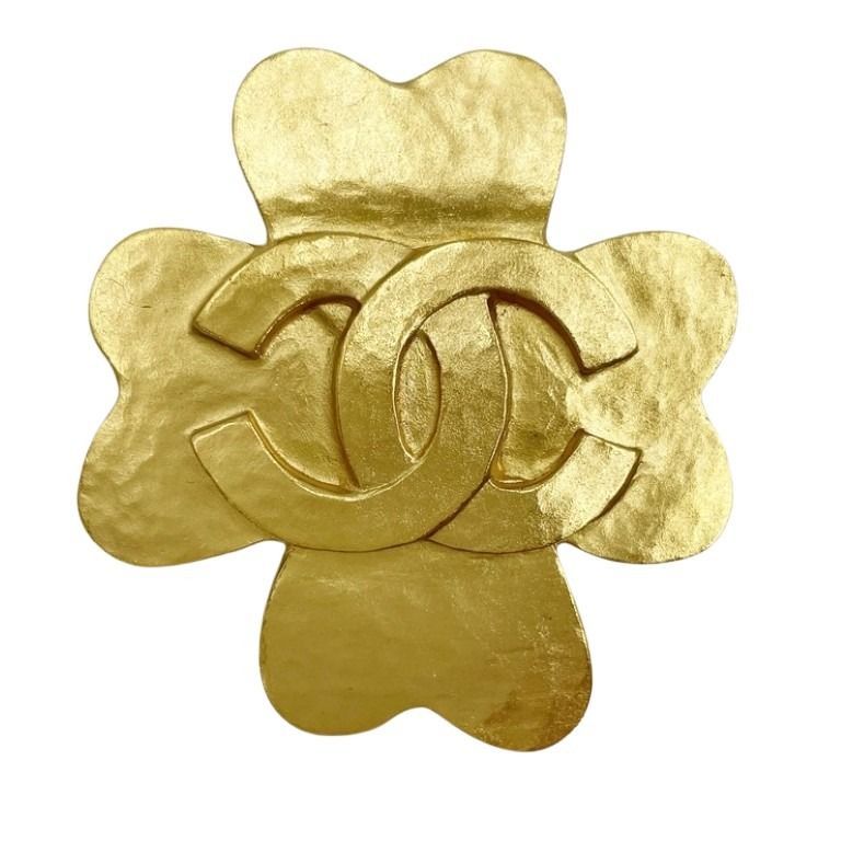 Chanel Brooch CC Logo Gold Metal Clover
