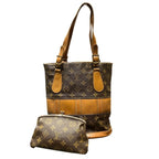 Louis Vuitton Bucket PM Monogram Shoulder Bag Canvas