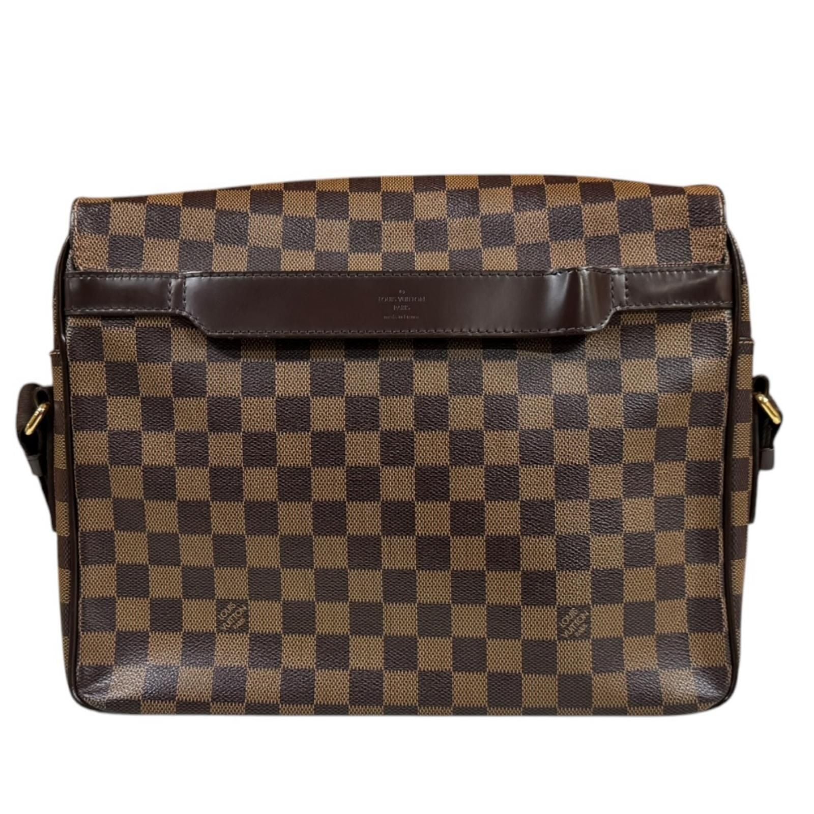 Louis Vuitton Shelton MM Damier Shoulder Bag Canvas Brown — view 3