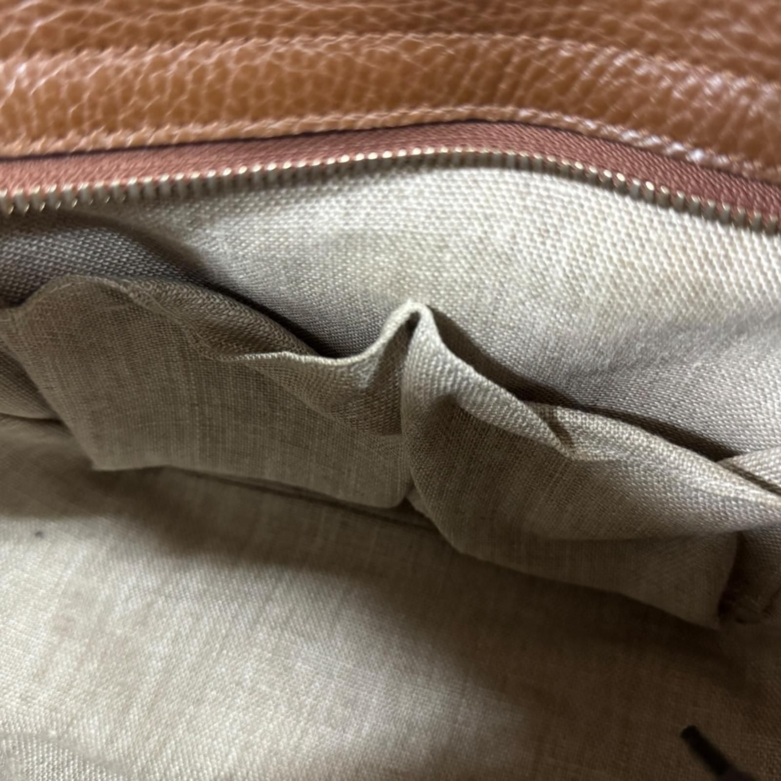 Gucci GG Canvas Shoulder Bag Beige — view 8