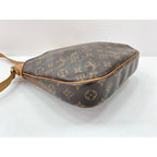 Louis Vuitton Shoulder Bag Odeon — view 6