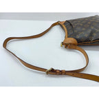 Louis Vuitton Shoulder Bag Odeon — view 8