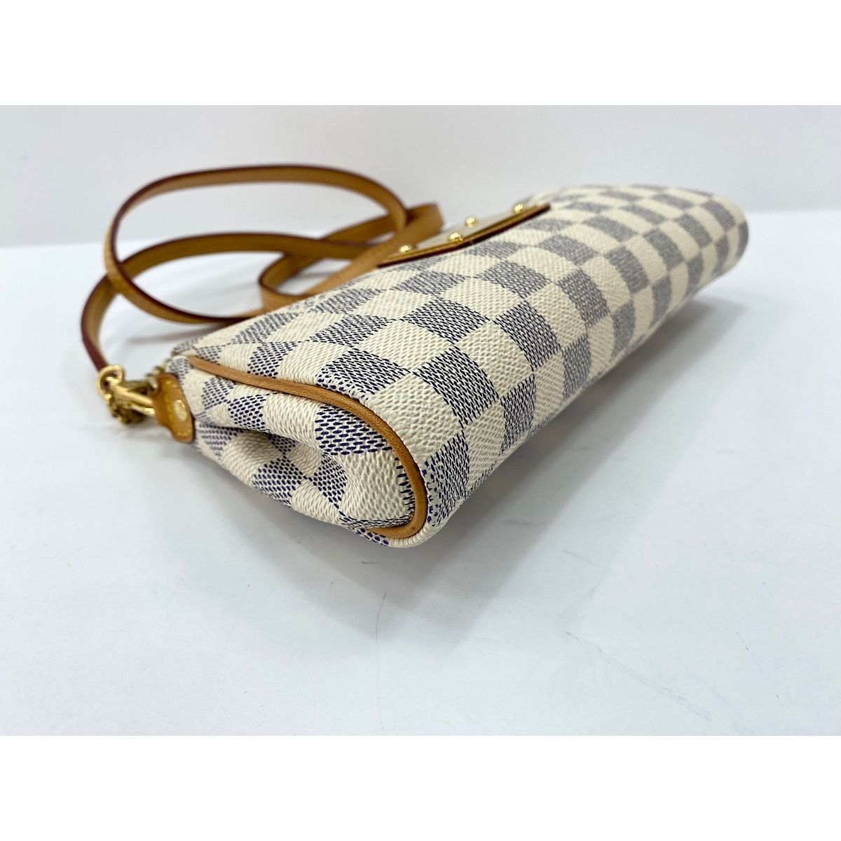 Louis Vuitton Shoulder — view 6