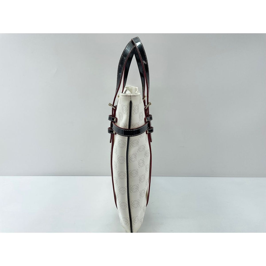 Loewe Handbag Anagram White — view 2
