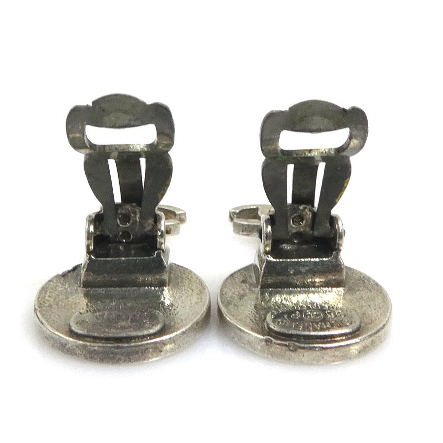 Chanel Earrings Medallion Silver — view 6