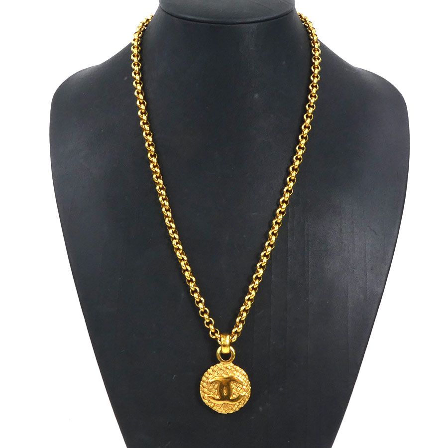 Chanel Necklace CC Logo — view 9