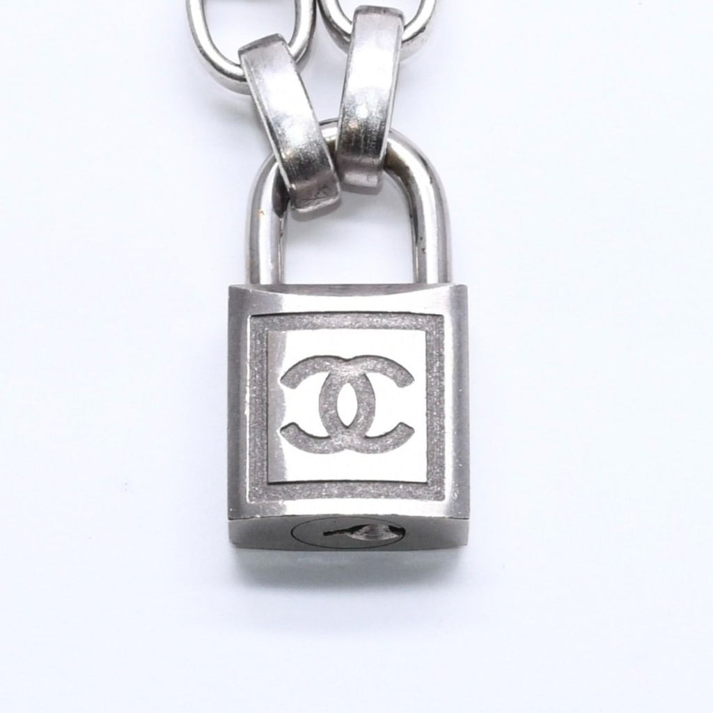Chanel Necklace Silver Chain CC Logo Metal — view 3