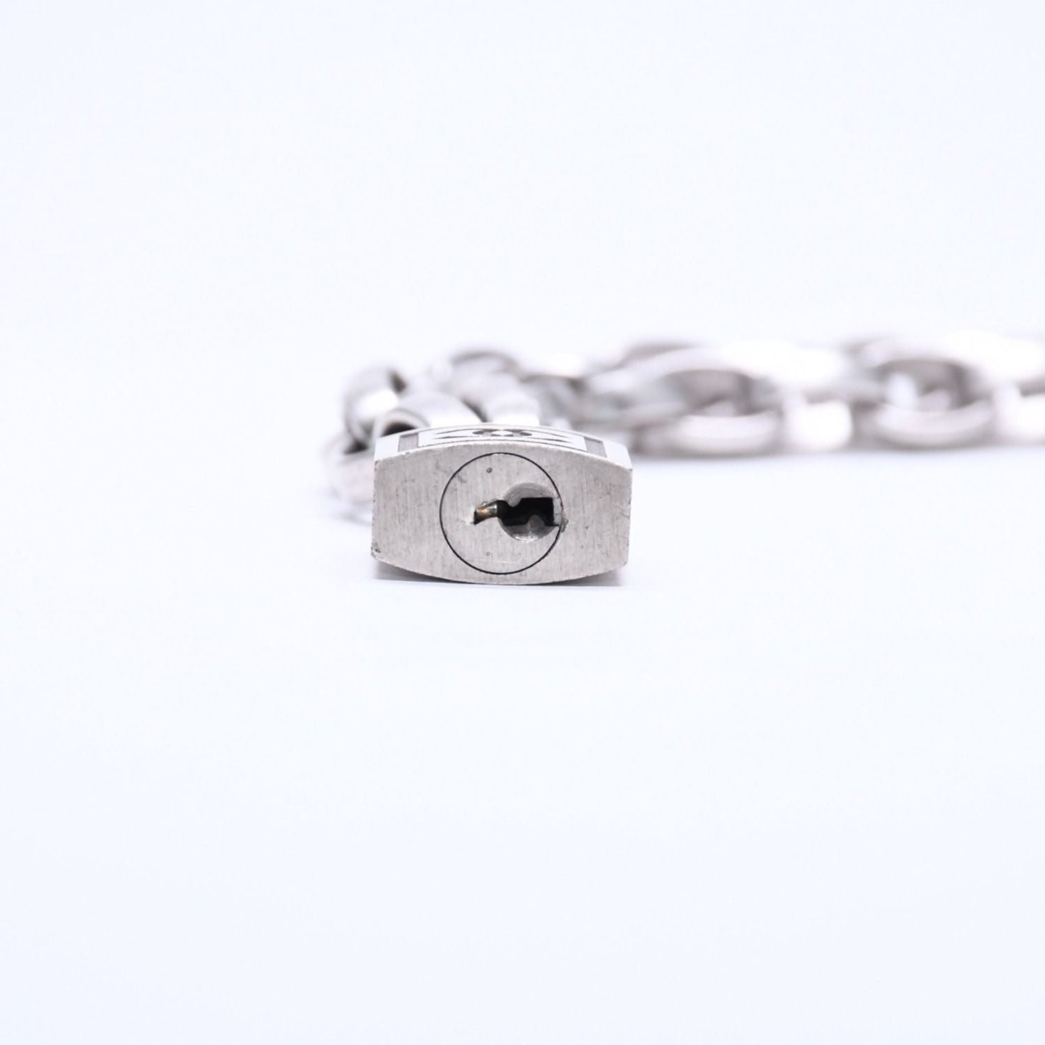Chanel Necklace Silver Chain CC Logo Metal — view 8