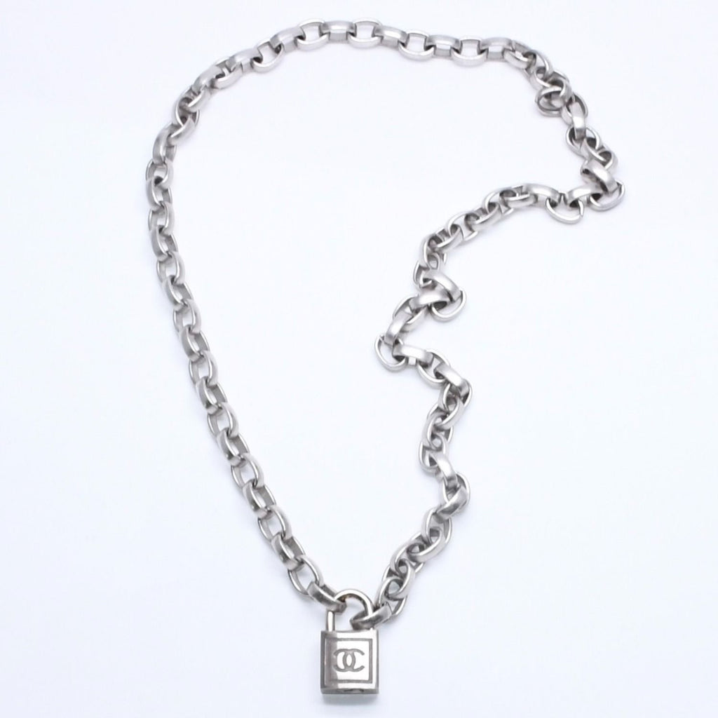 Chanel Necklace Silver Chain CC Logo Metal — view 2
