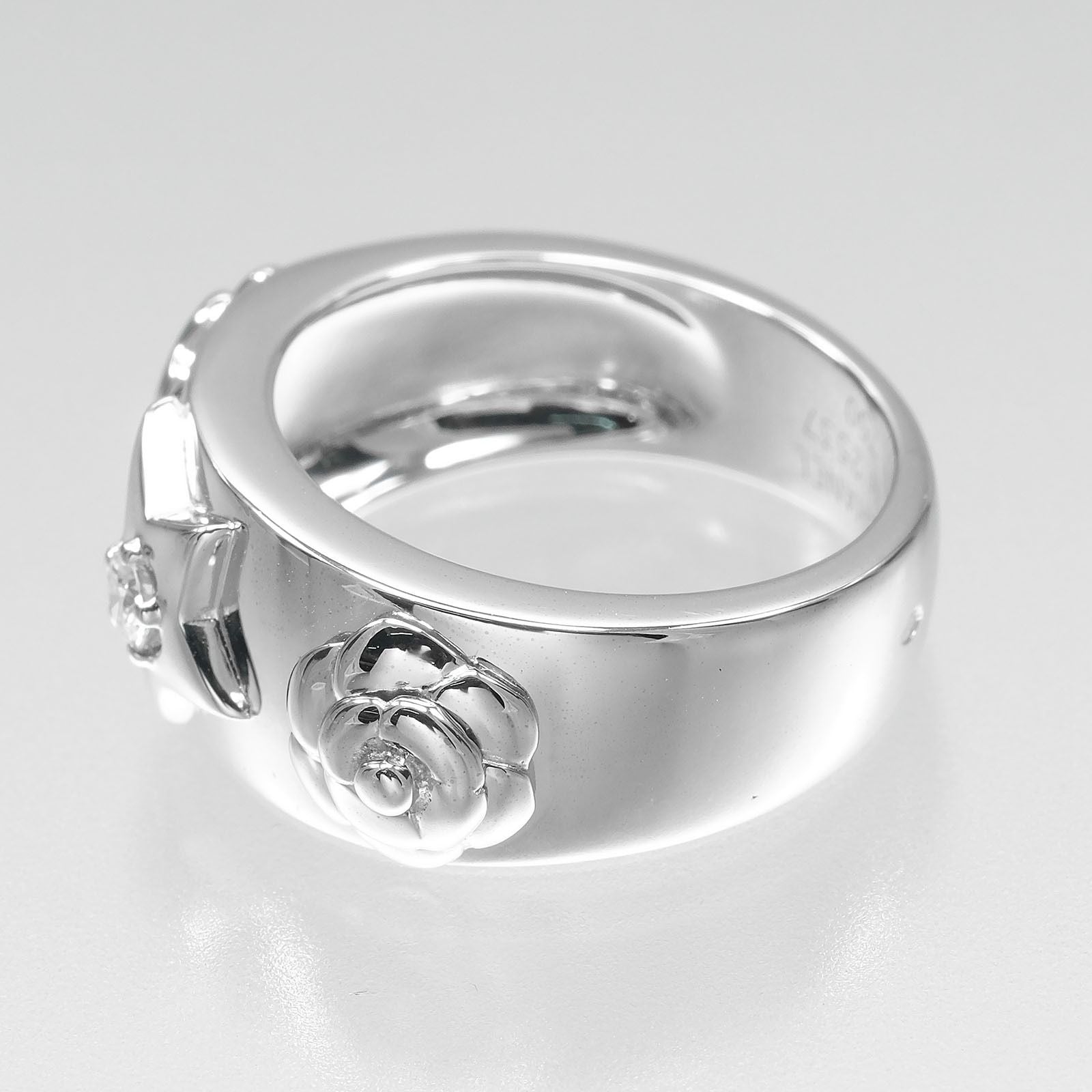 Chanel Three Symbol White Gold Diamond Ring — view 8