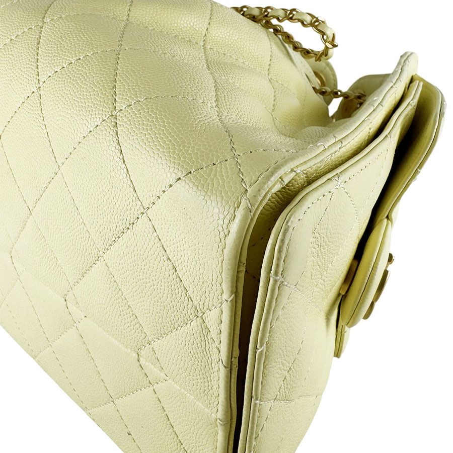 Chanel Shoulder Bag 25 — view 8