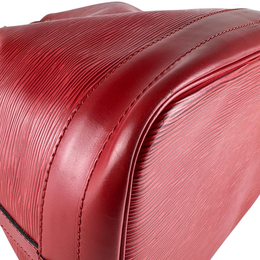 Louis Vuitton Shoulder Bag — view 9