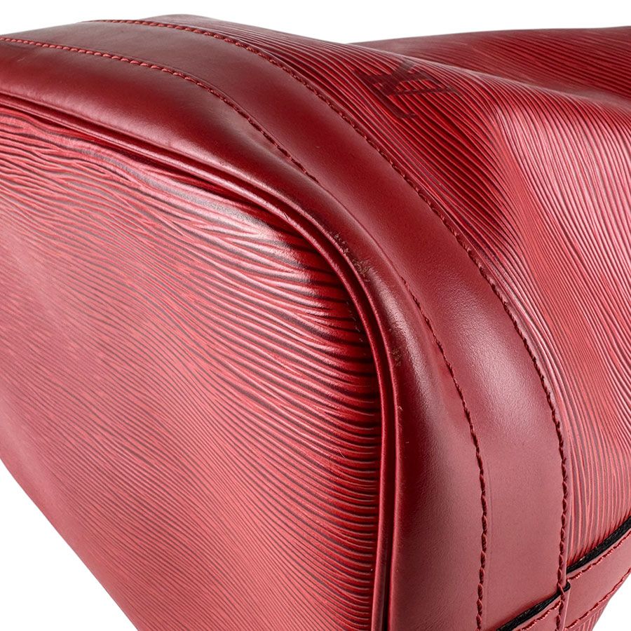 Louis Vuitton Shoulder Bag — view 8