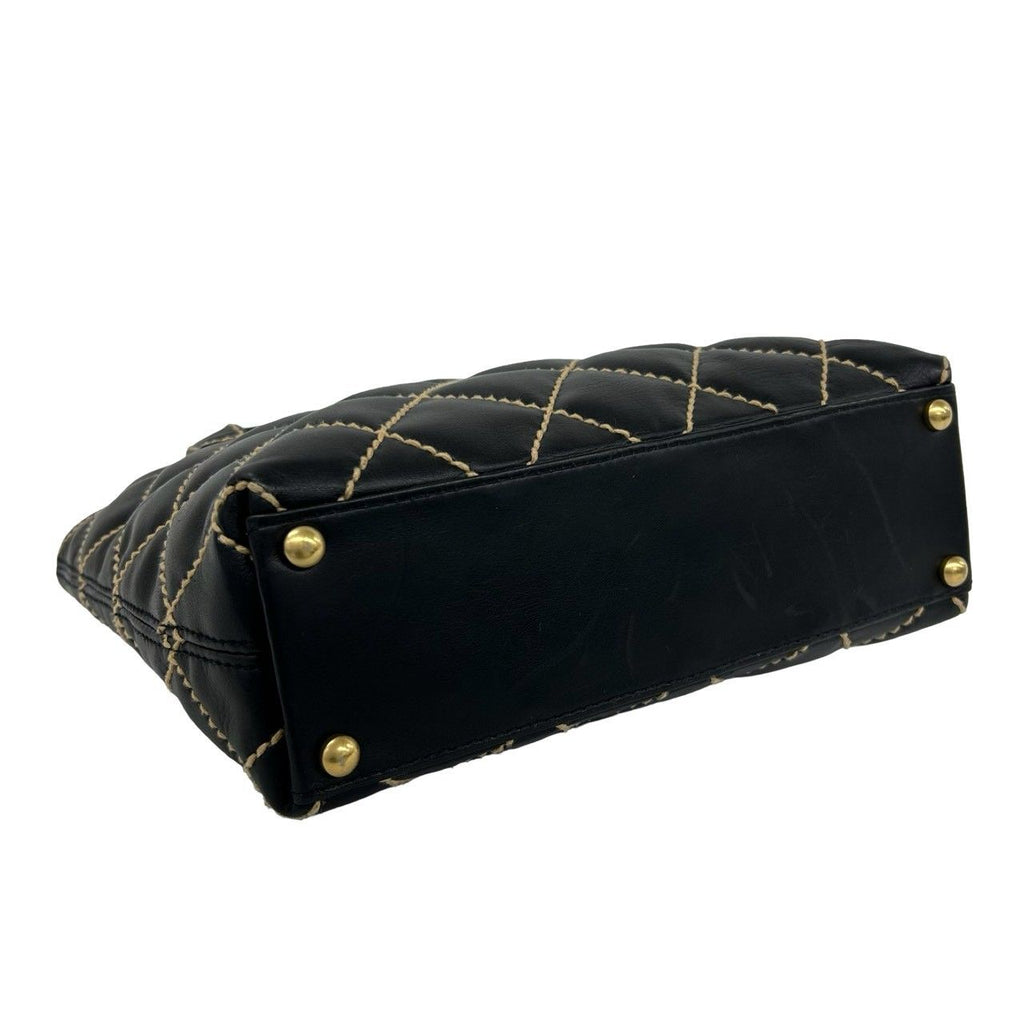 Chanel Card Seal 7 Wild Stitch Lambskin CC Logo Tote Black — view 7