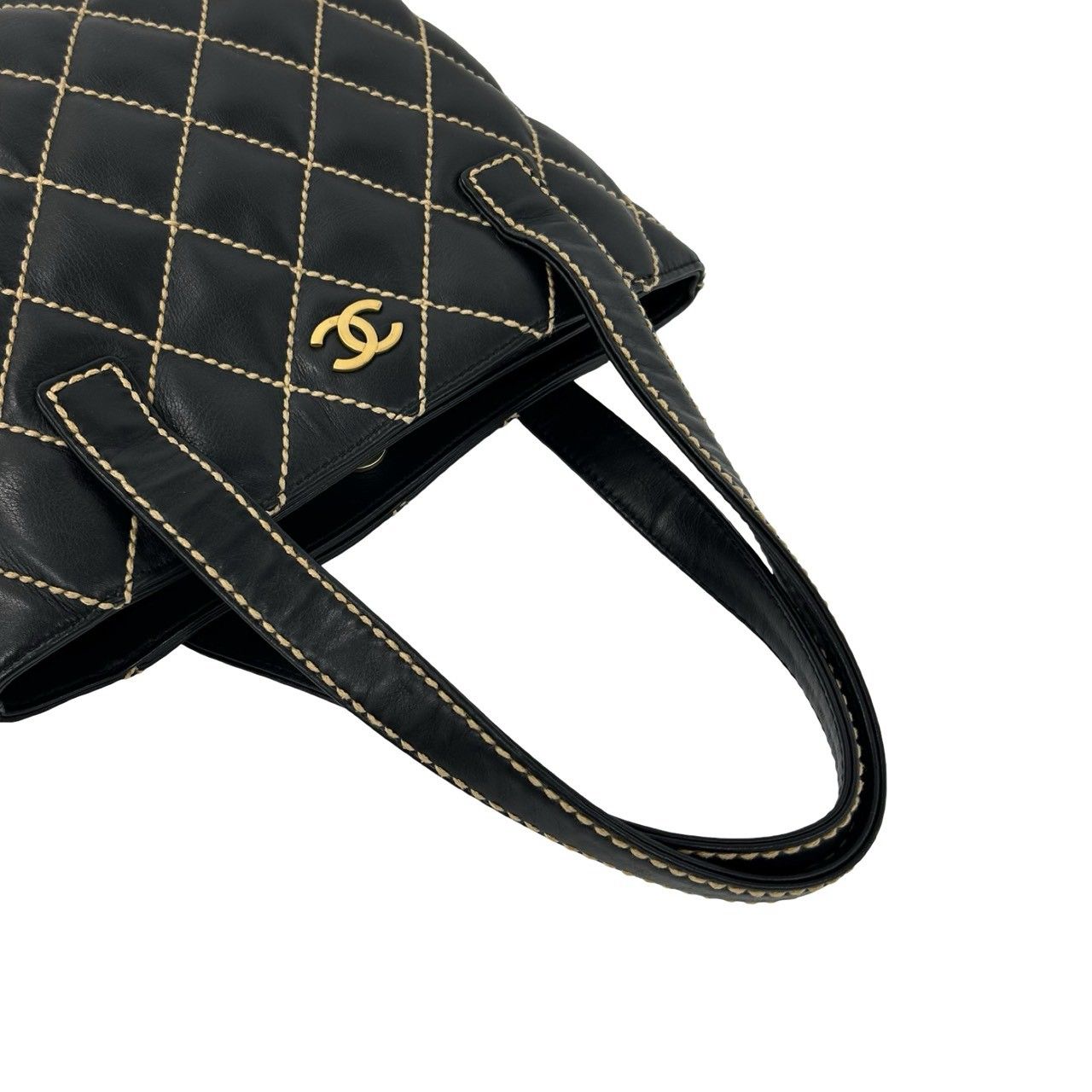 Chanel Card Seal 7 Wild Stitch Lambskin CC Logo Tote Black — view 4
