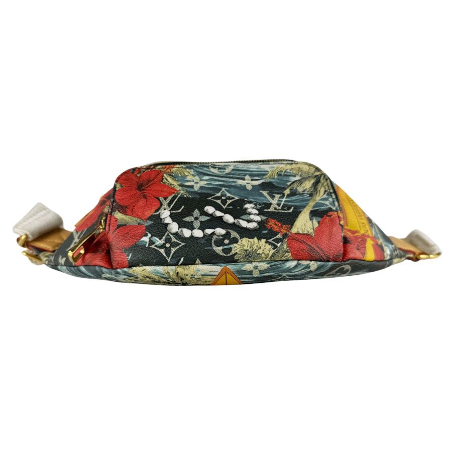 Louis Vuitton Waist Bag Monogram Surfing Rush — view 4