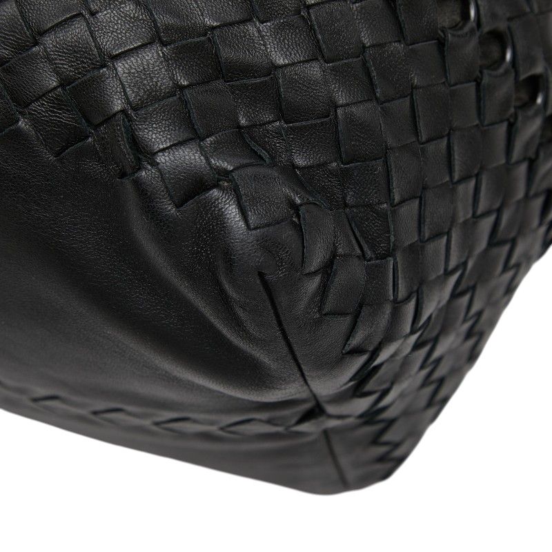 Bottega Veneta Intrecciato Tote Black Leather — view 4