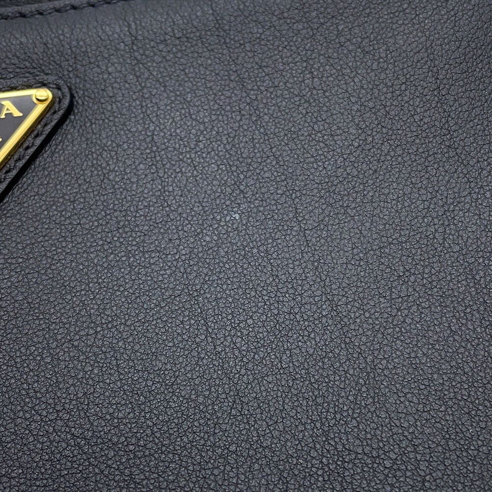 Prada Shoulder Bag Triangle Logo Leather Black — view 7