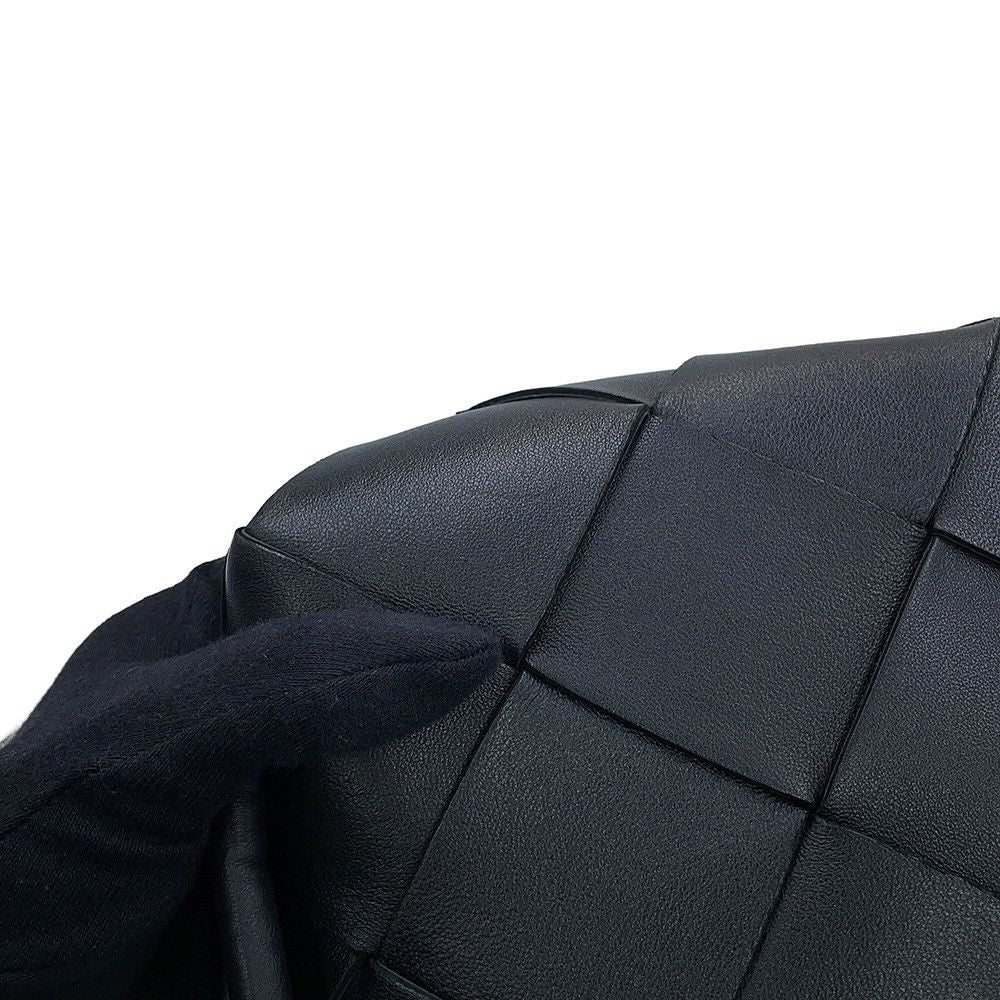 Bottega Veneta Shoulder Bag Maxi Intrecciato Mini Cassette Lambskin Black — view 6