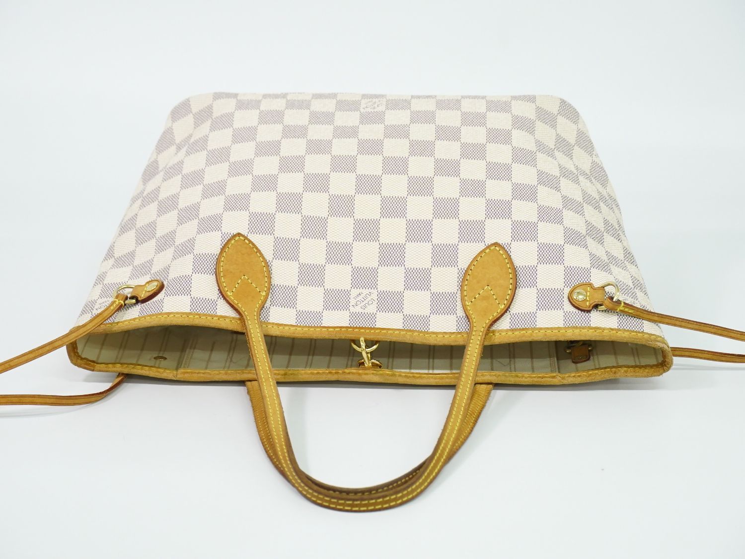 Louis Vuitton LV Handbag — view 5