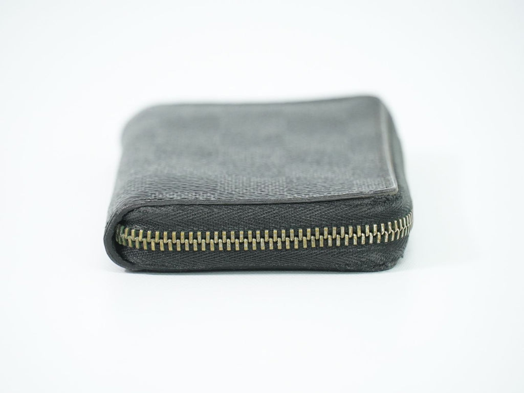 Louis Vuitton LV Zippy Coin Purse Damier Graphite Case Black Gray Wallet Second — view 4