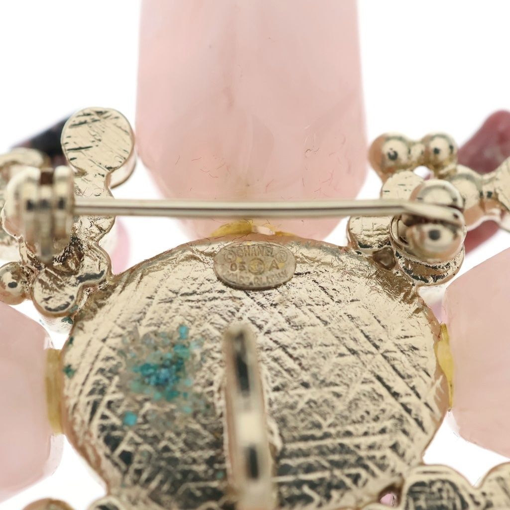 Chanel Color Strike Fakepearl Bro Pin Gold Pink Brooch — view 6