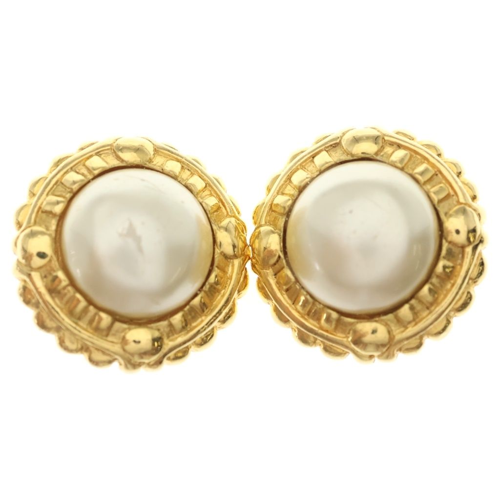 Chanel Fakepearl Roundearrings White Gold Earring