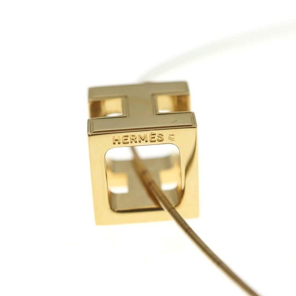 Hermes Ju Shu Q Pendant Gold Orange — view 4
