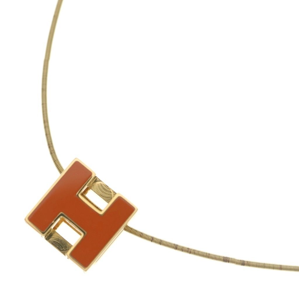 Hermes Ju Shu Q Pendant Gold Orange
