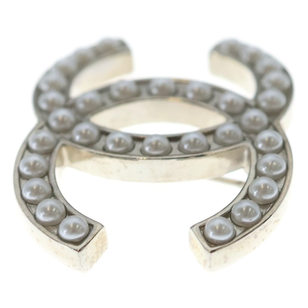 Chanel CC Logo Fakepearl Bro Pin Silver Brooch — view 3