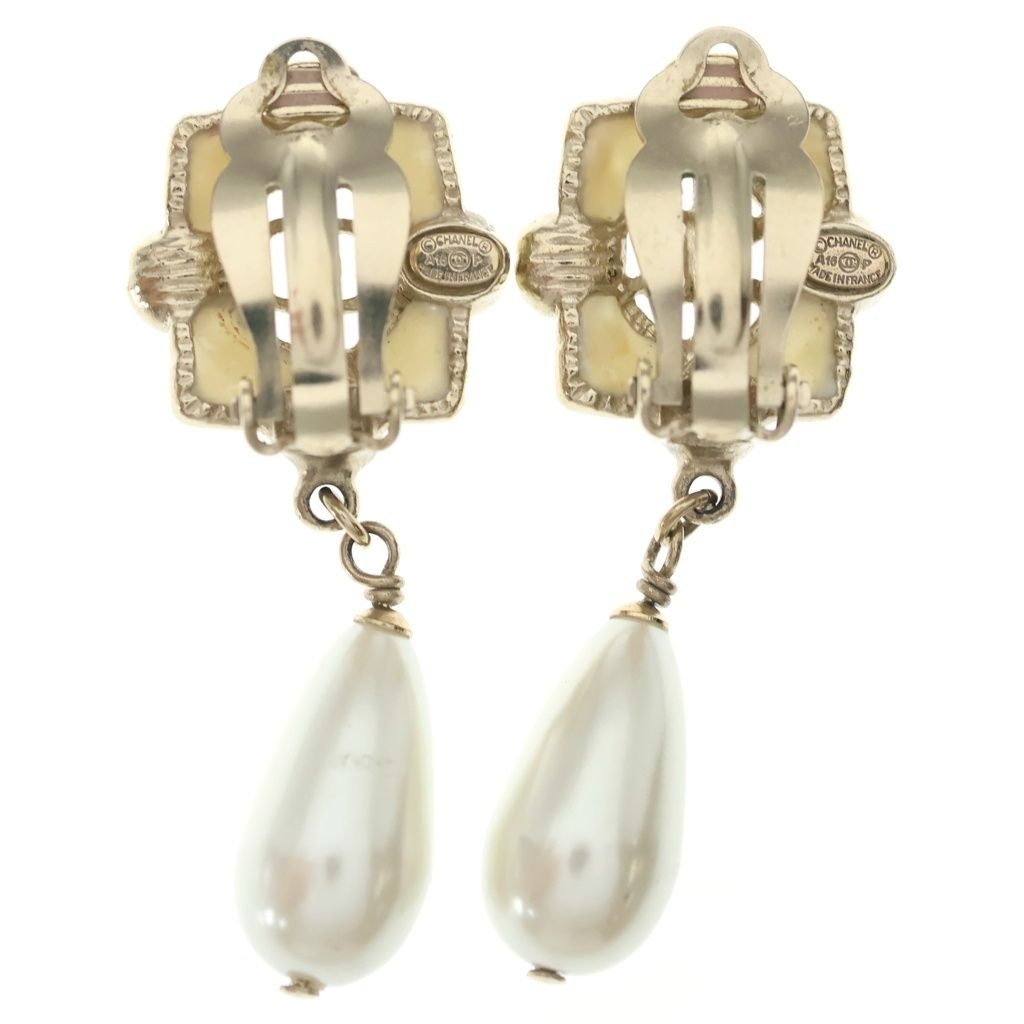 Chanel CC Logo Fakepearl Drop Earrings Gold — view 2