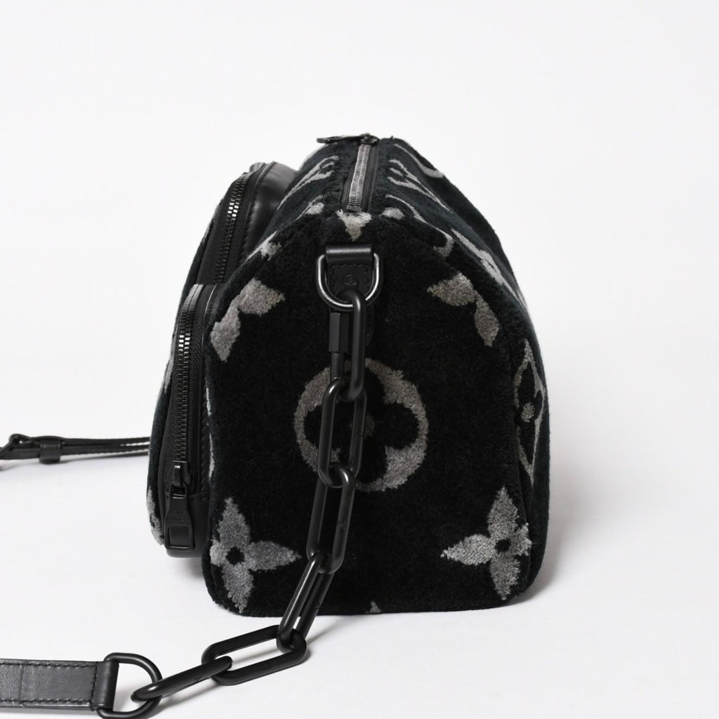 Louis Vuitton Keepall Bandouliere 25 Boston Bag Monogram Eclipse Tuffetage — view 4