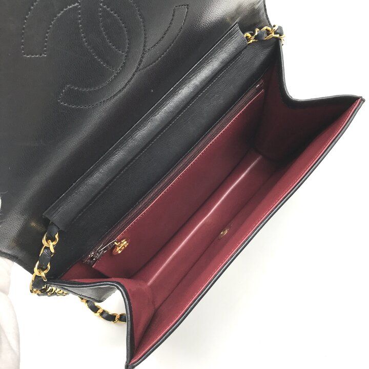 Chanel CC Logo Quilted Push Lock Chain Shoulder Bag Leather Black — view 9