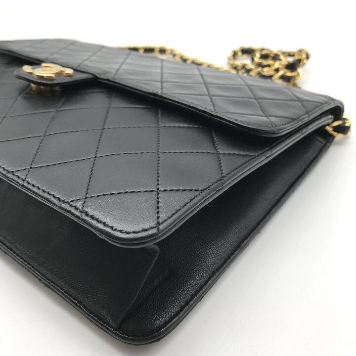 Chanel Shoulder Bag Chain Gold Vintage Quilted Black — view 5